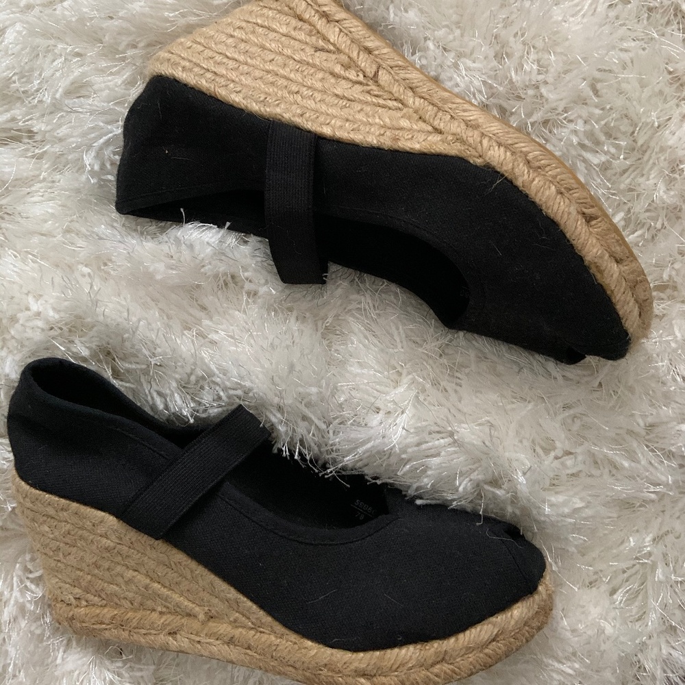 Montego Bay Club - Open Toe Wedge Heel